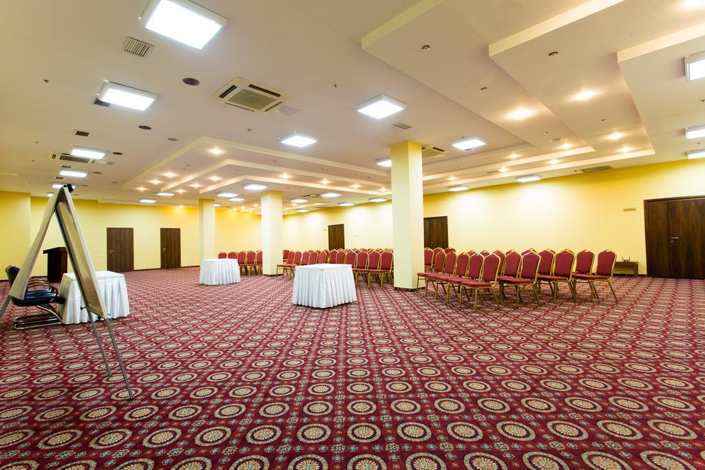 Hotel Duman Αστάνα Εξωτερικό φωτογραφία