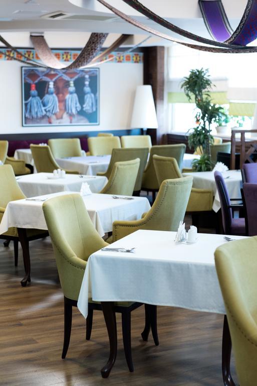 Hotel Duman Αστάνα Εξωτερικό φωτογραφία