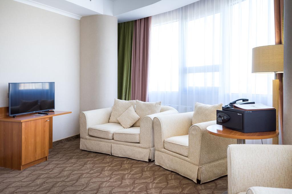 Hotel Duman Αστάνα Εξωτερικό φωτογραφία