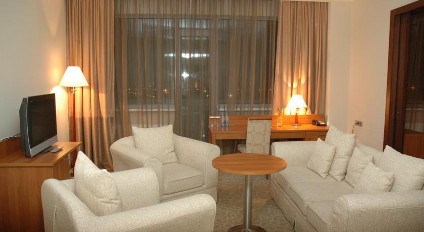 Hotel Duman Αστάνα Εξωτερικό φωτογραφία